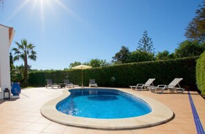 3 bedrooms - 16 Centeanes Fabulous Location Just Short Walk t (Lagoa)