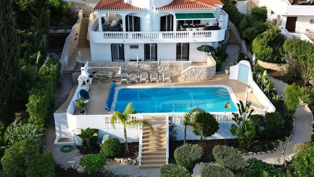 House - Toupeira Wonderful Well Furnished Villa (Lagoa)