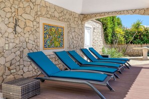 Villa | 5 bedrooms - Golfinhos Magnificent Spacious 5 Bedroom Villa (Lagoa)