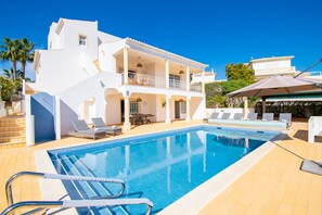 Villa | 3 bedrooms - Casa Filipa Lower Floor (Lagoa)