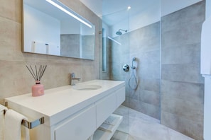 5 habitaciones