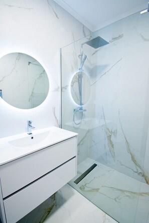 House | 2 bedrooms - 10 Marinha Two Bed Apt At Award Wining Beach (Lagoa)
