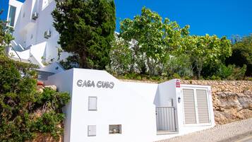 Villa | 6 dormitorios