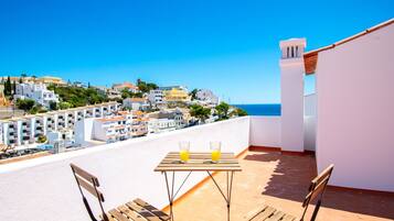 Apartment, Smoking | 2 bedrooms