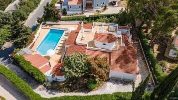 Villa | 4 dormitorios