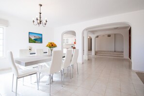 6 bedrooms - Casa Filipa Full House (Lagoa)