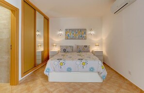 2 bedrooms - Elizabet Modern Apartment in the Heart of the Ci (Lagoa)