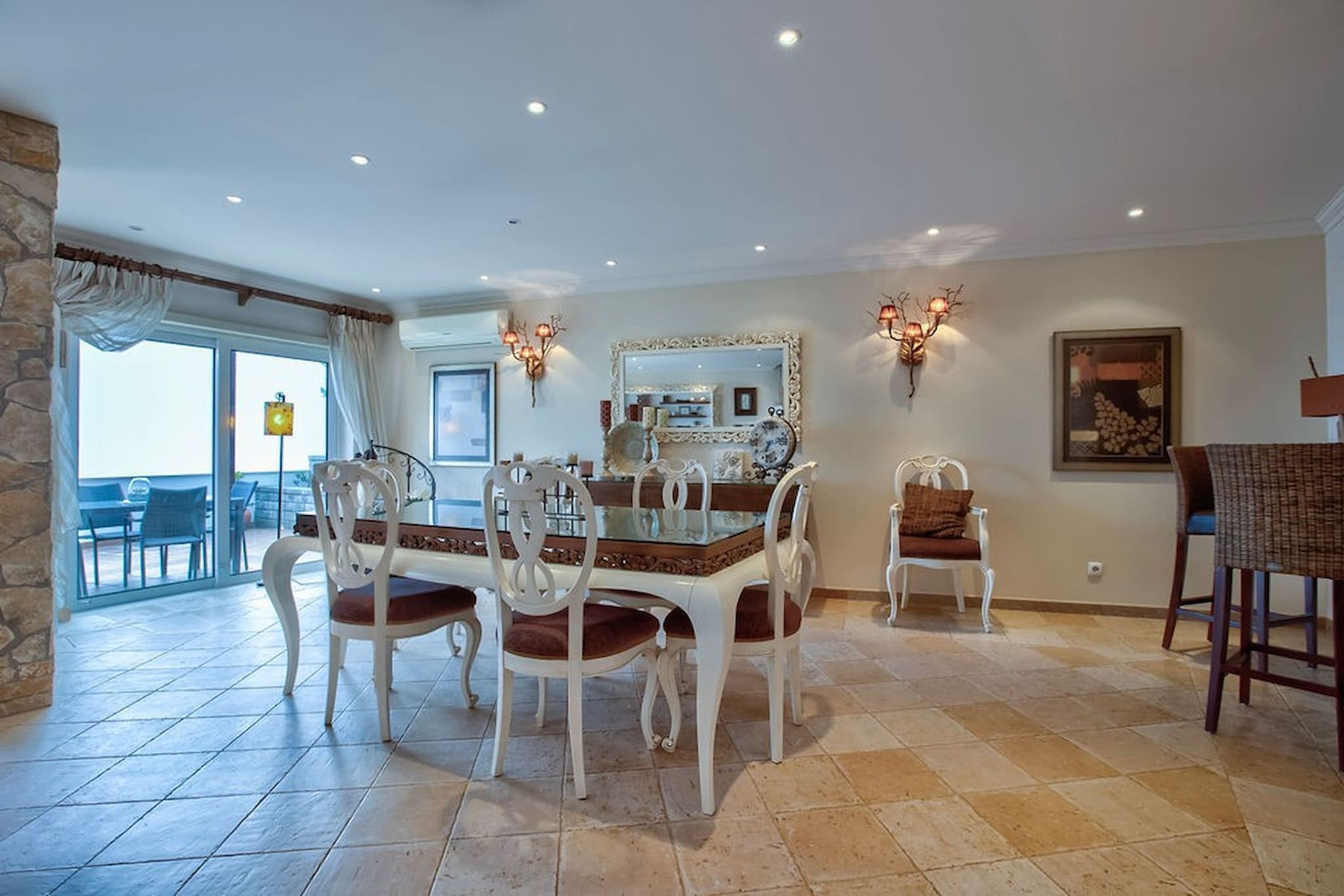 Apartment | 4 bedrooms