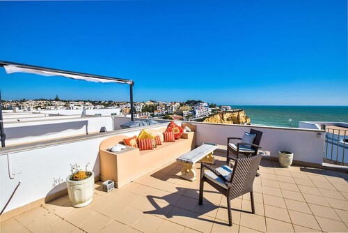 Carvoeiro Bay D Townhouse With Roof Top Jacuzzi