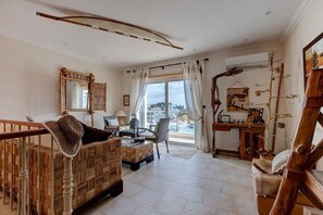 4 bedrooms