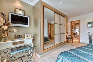 Apartment | 4 bedrooms - Carvoeiro Bay D Townhouse With Roof Top Jacuzzi (Lagoa)