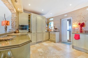 Lejlighed | 4 soveværelser