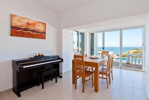 Villa | 5 dormitorios