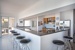 5 bedrooms