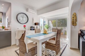 3 bedrooms - 66 ADM Clara Beautifully Renovated Villa (Lagoa)