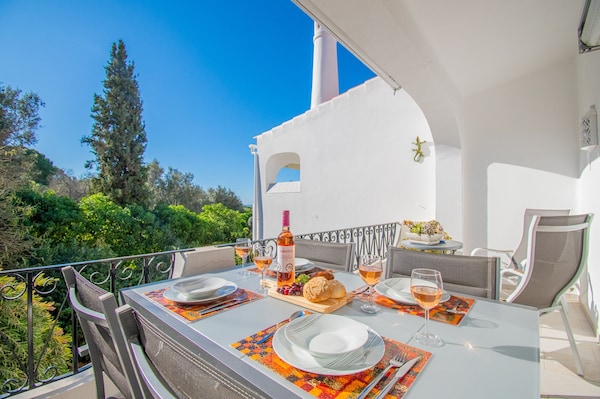 99 Adm Casa Mendes Fabulous Townhouse With Share - Carvoeiro