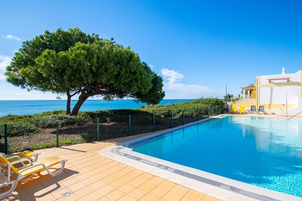 Apartment | 2 bedrooms - Benagil Beachfront in Benagil (Lagoa)