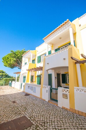 Apartment | 2 bedrooms - Benagil Beachfront in Benagil (Lagoa)