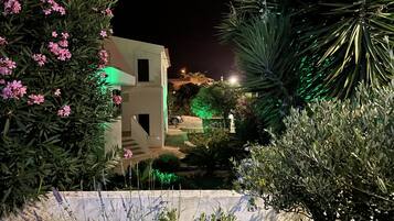 Villa, fumadores | 4 dormitorios