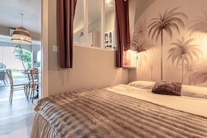1 chambre, fer et planche à repasser, Wi-Fi gratuit