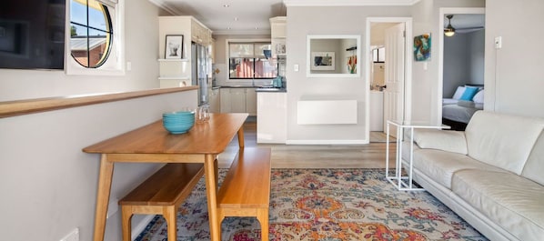 TV - Aristeria 8 Where Excellence Finds its Home (Jindabyne)