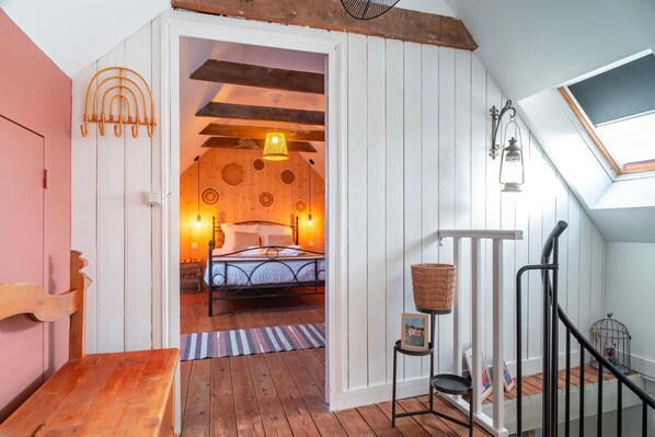 2 chambres, fer et planche à repasser, Wi-Fi gratuit