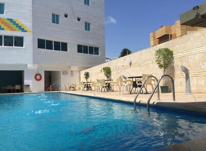 Hotel Aventura Suites