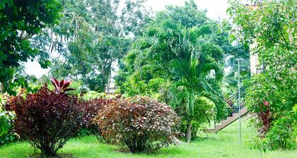 Jireh's Place - Charming 1-bedroom apartment in peaceful Whitehall Estate