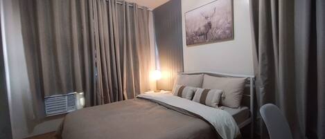 2 chambres, bureau, fer et planche à repasser, Wi-Fi gratuit