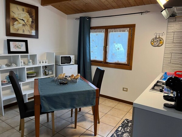 تناول الطعام