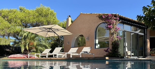 Pool - AT HOME • Charm, swimming pool, golf, beaches (Saint-Raphaël)