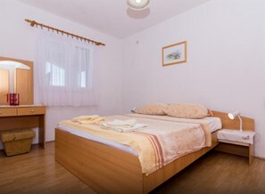 1 Schlafzimmer, Bügeleisen/Bügelbrett, WLAN, Bettwäsche