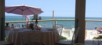 Camping La Conchiglia Bungalow Bouganville for 4 persons