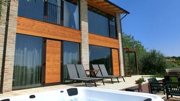 Overnatningsstedets facade