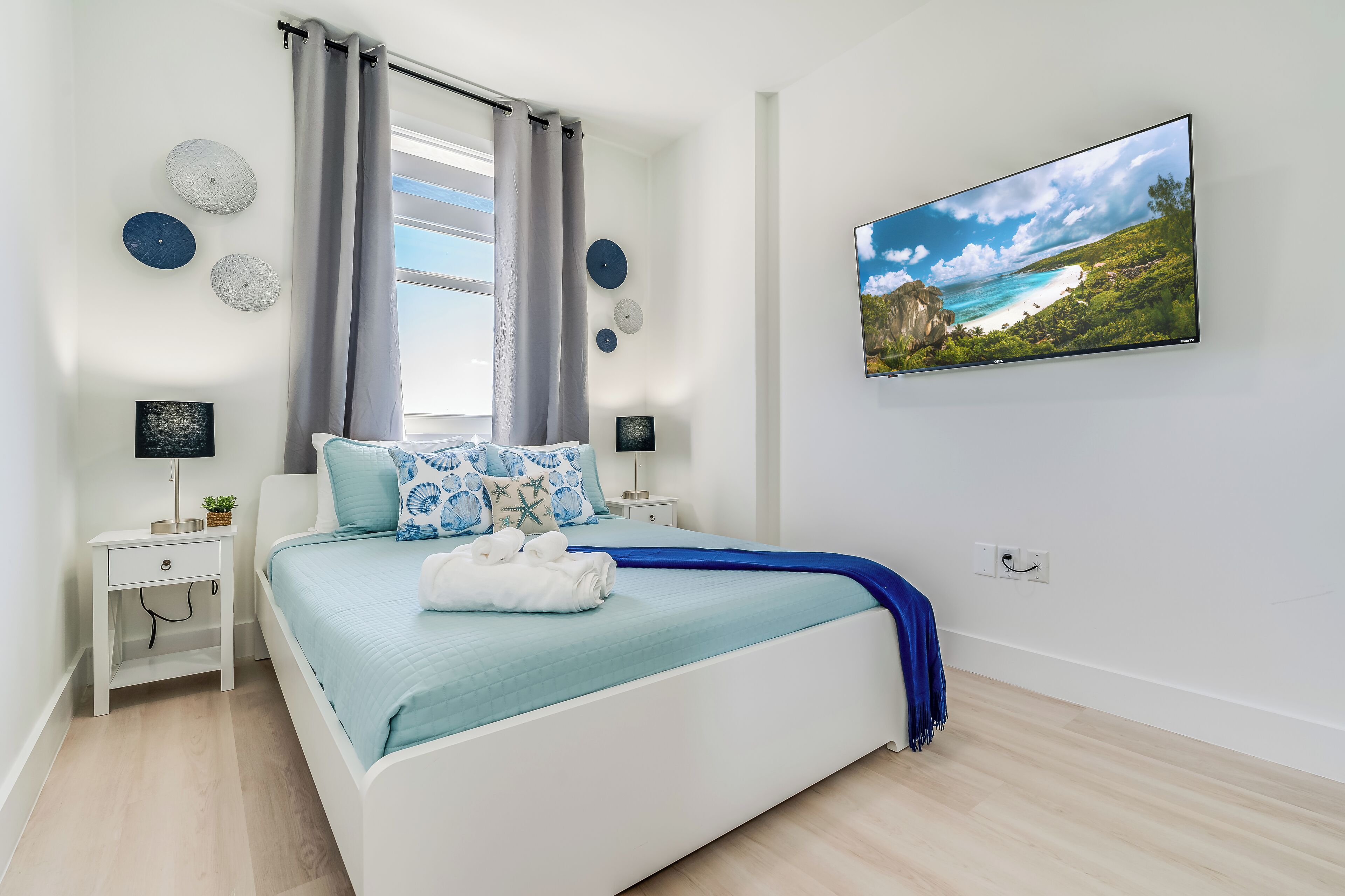 2 slaapkamers, een strijkplank/strijkijzer, wifi, beddengoed