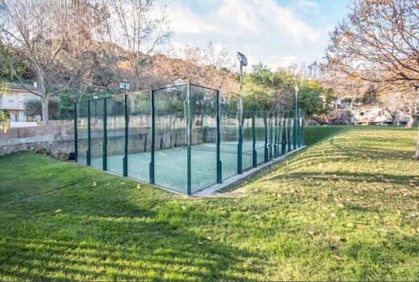 Terrain de sport