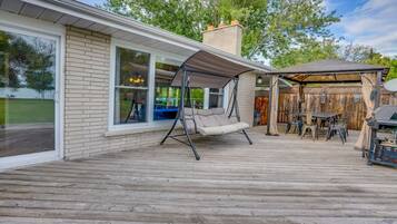 House | 4 bilik tidur