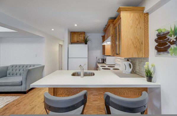 2 bedrooms