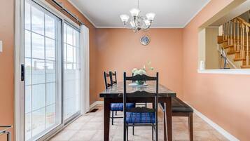 House | 3 bilik tidur