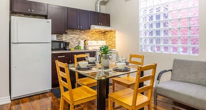 Bright 1BR Apt in Niagara Falls and Scenic Stay