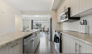 House | 4 bedrooms - A Brand New 4BR Townhouse in Thorold Retreat (Thorold)