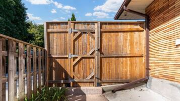 Rumah | 4 kamar tidur