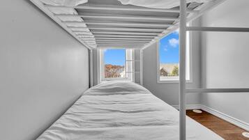 Nhà | 4 phòng ngủ