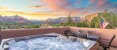 House | 3 bedrooms, Internet