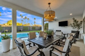 House, Accessible | 4 bedrooms, Internet - NEW The Wentworth Luxe Retreat Pool Spa (Scottsdale)