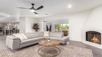 House | 5 bedrooms, Internet