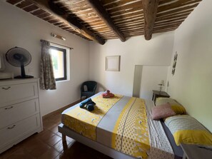 2 slaapkamers, wifi, beddengoed