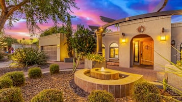 House | 4 bedrooms, Internet