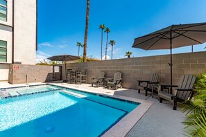 Apartment | 3 bedrooms, Internet - Papago Lux Townhouse 4level Oasis w Rooftop Lounge (Scottsdale)