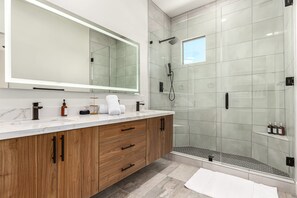 Apartment | 3 bedrooms, Internet - Papago Lux Townhouse 4level Oasis w Rooftop Lounge (Scottsdale)